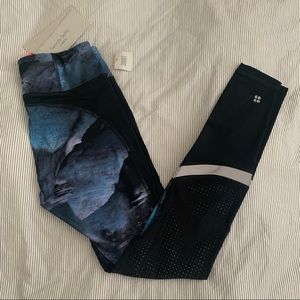 Sweaty betty zero gravity run leggings XS glacier marble print